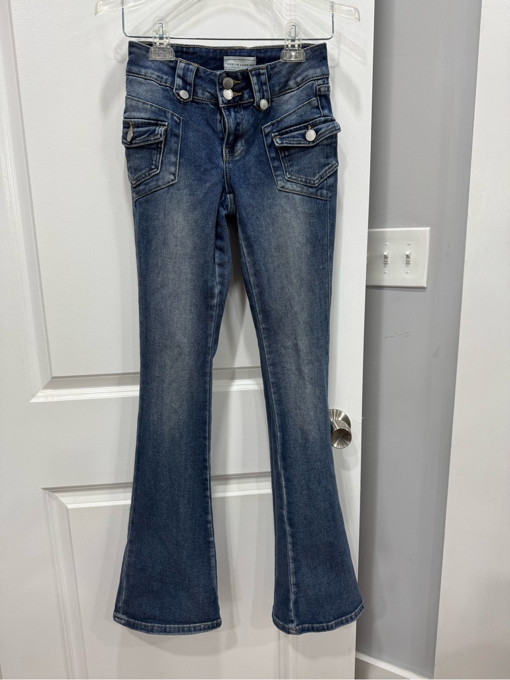 Austin Landing Women's Dark Blue Bootcut Jeans with Front Flap Pockets size 0